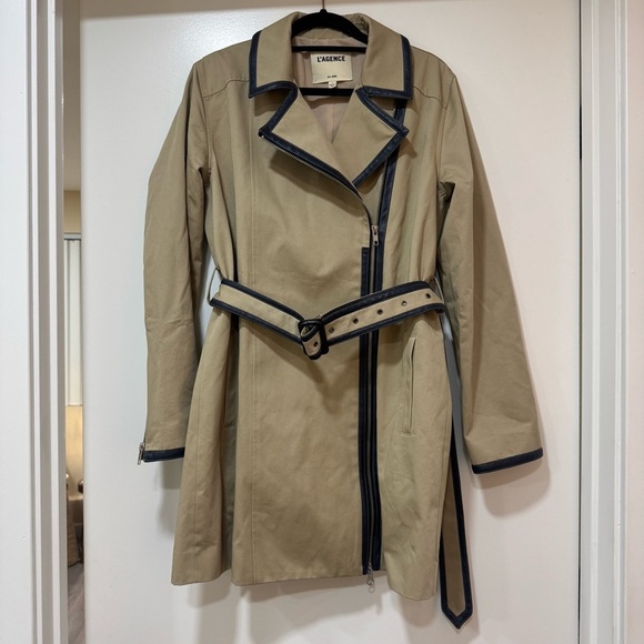 L'AGENCE Jackets & Blazers - L'Agence Women’s Trench Coat Beige Cotton Collared With Belt Size 4 $700